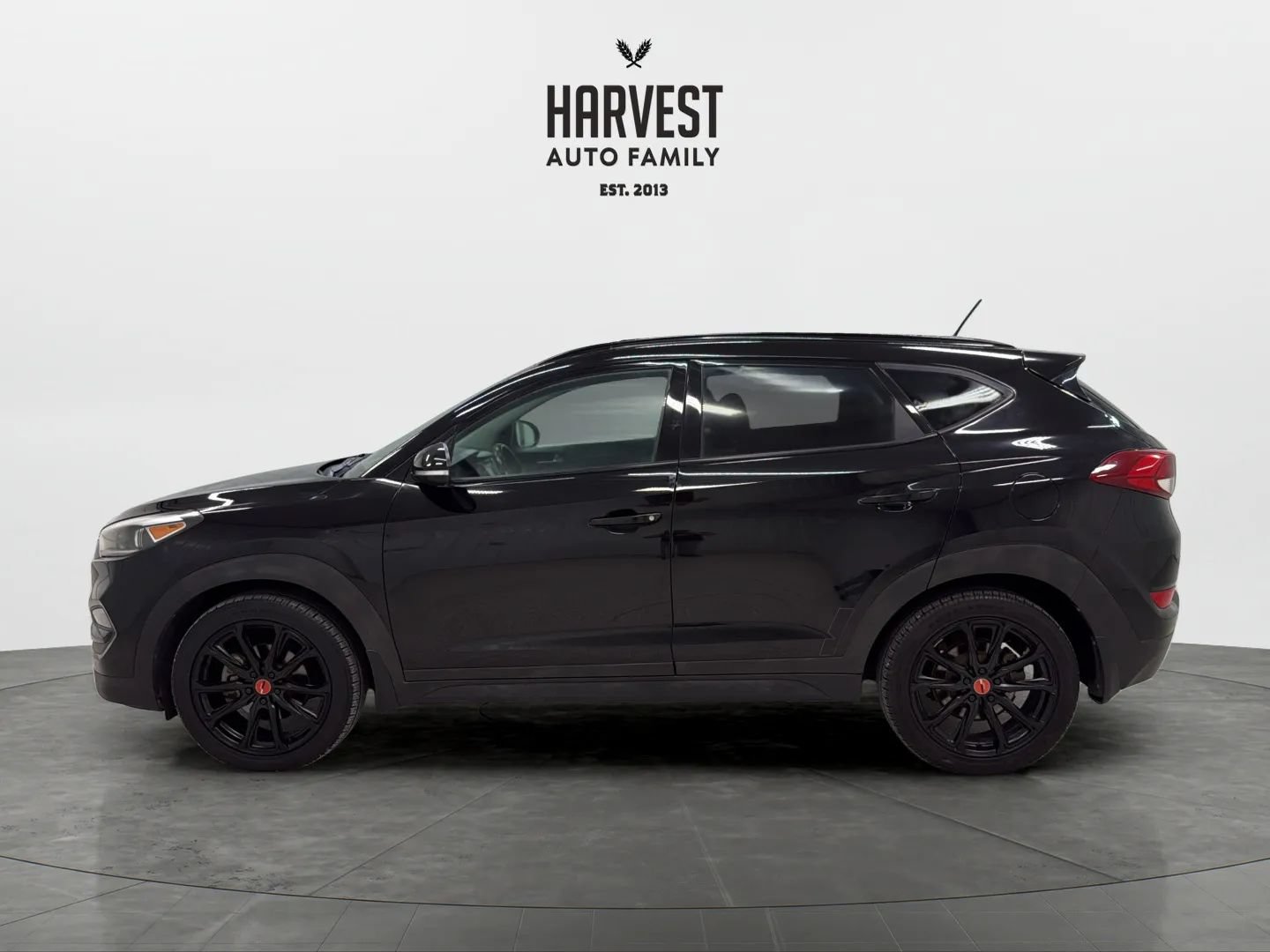 Used 2017 Hyundai Tucson Night FWD image 2