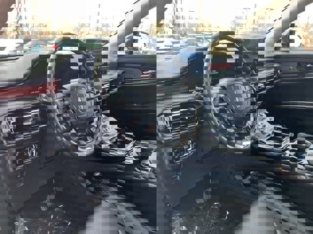 Used 2023 Lincoln Nautilus Reserve image 25