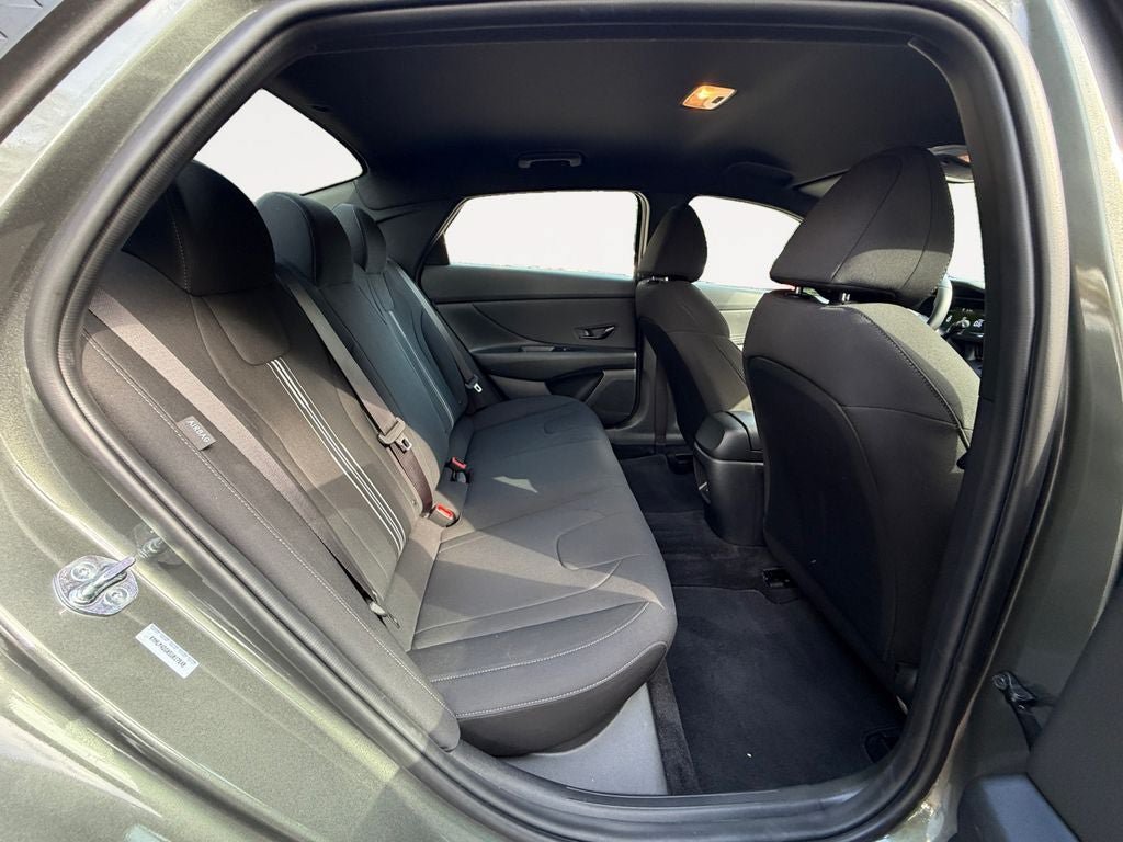Certified 2025 Hyundai Elantra Sport FWD image 23