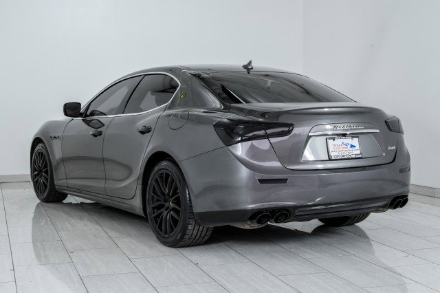 Used 2016 Maserati Ghibli RWD image 8