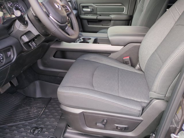 New 2026 RAM 2500 Big Horn AWD/4WD video 4