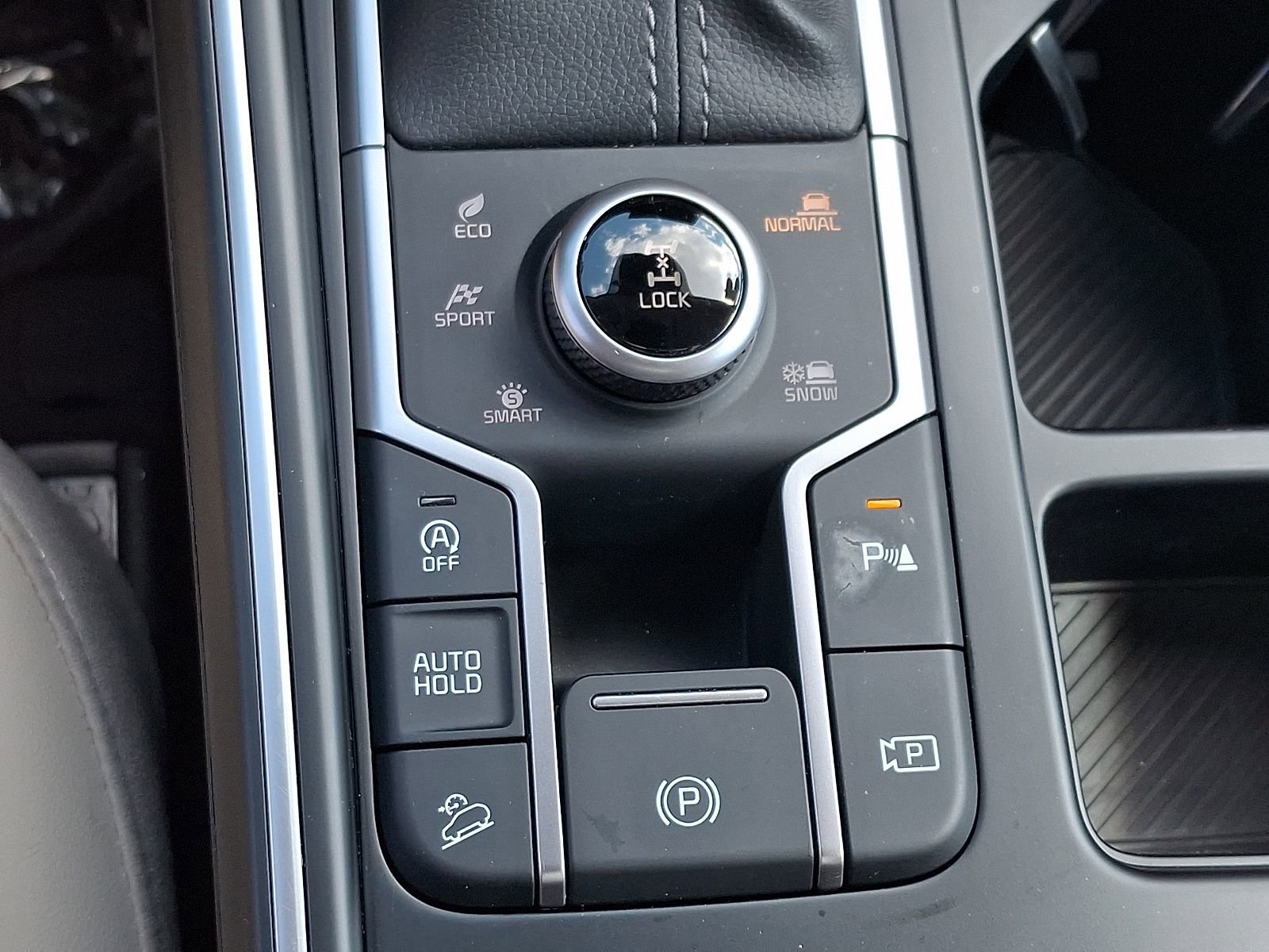 Used 2025 Kia Sorento X-Line EX AWD/4WD image 24