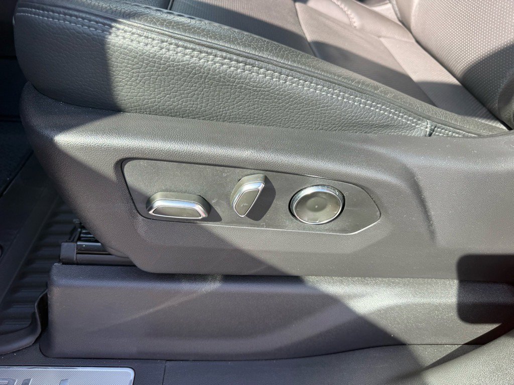 Used 2024 GMC Sierra 1500 Denali w/ Denali Reserve Package image 20