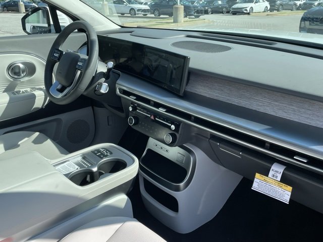 New 2026 Hyundai Ioniq 9 SEL image 32