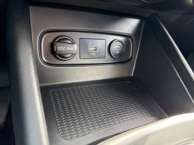 Used 2020 Hyundai Venue SEL w/ Convenience + Premium Package FWD image 33