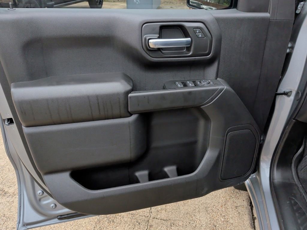 New 2025 Chevrolet Silverado 1500 Custom image 10