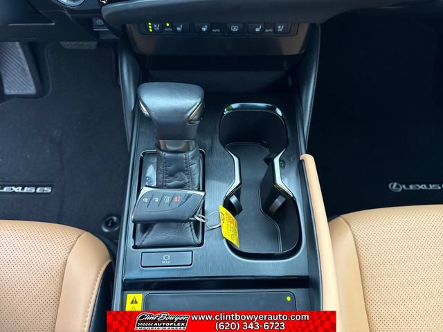 Used 2025 Lexus ES 350 w/ Premium Package FWD image 25