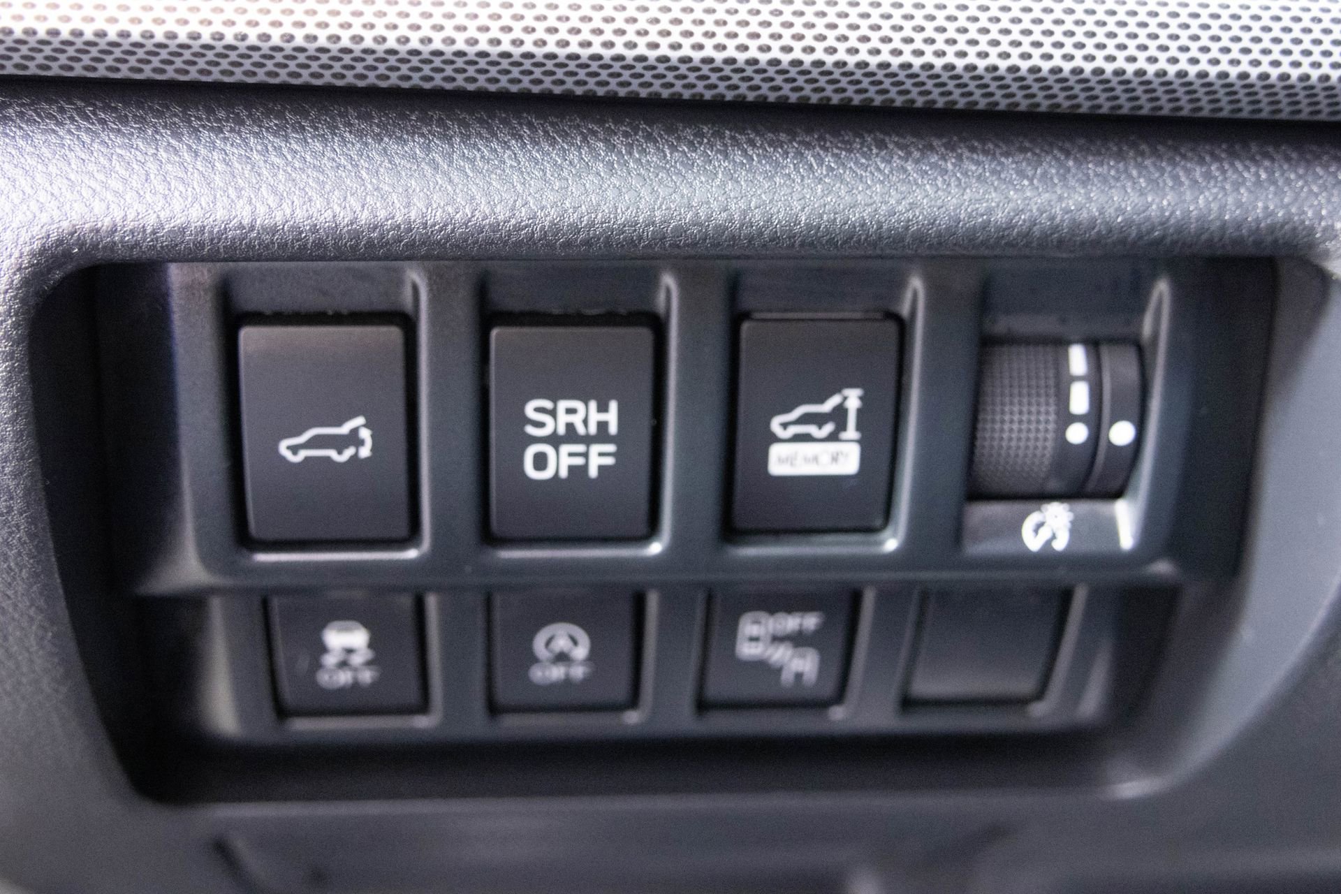 Used 2020 Subaru Forester Limited image 21