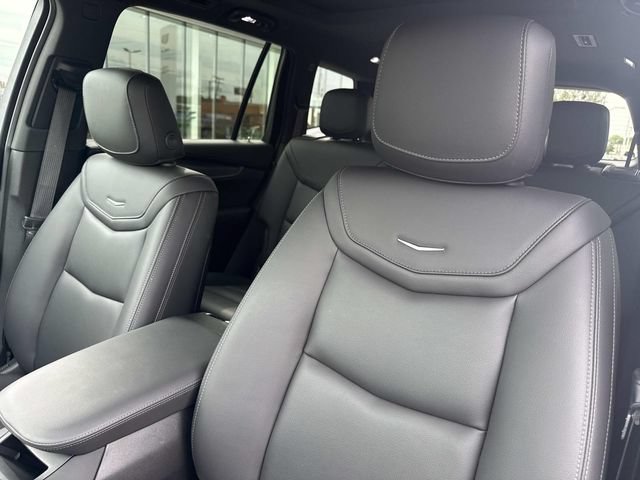 Certified 2024 Cadillac XT6 Luxury w/ LPO, Floor Liner Package AWD/4WD image 20