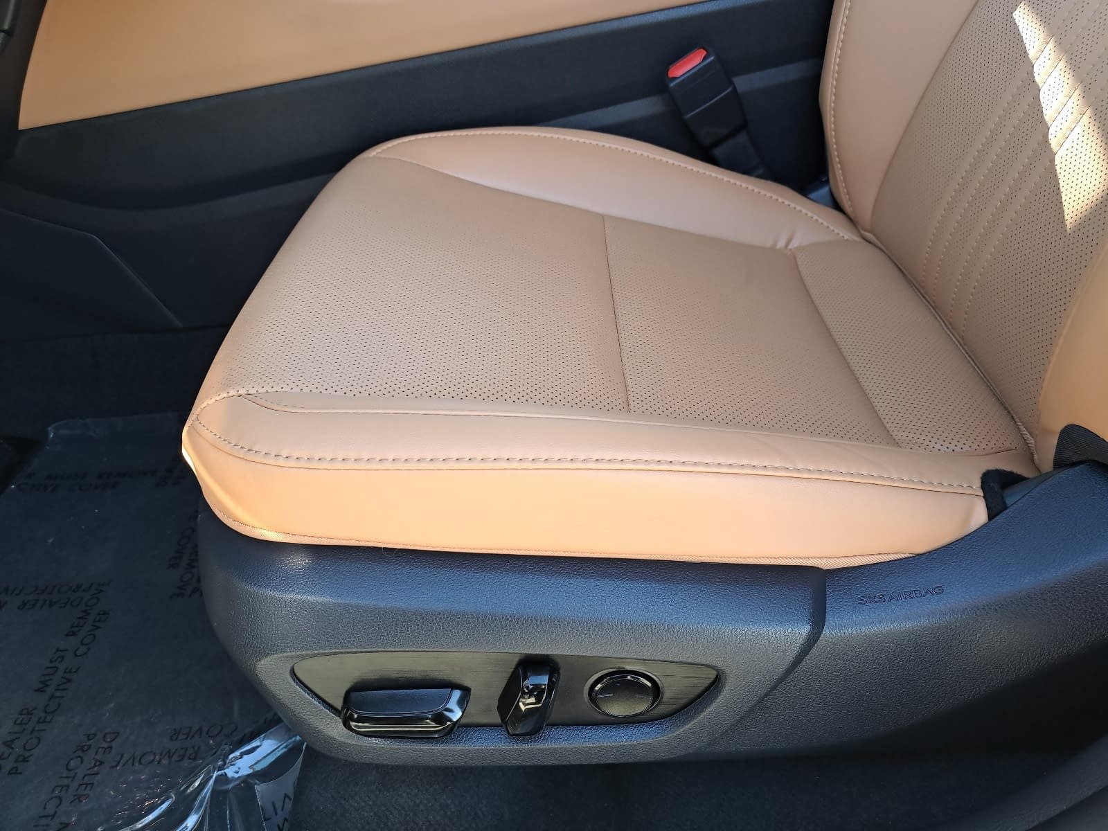 Used 2026 Lexus NX 350h AWD w/ Accessory Package (2T) image 32