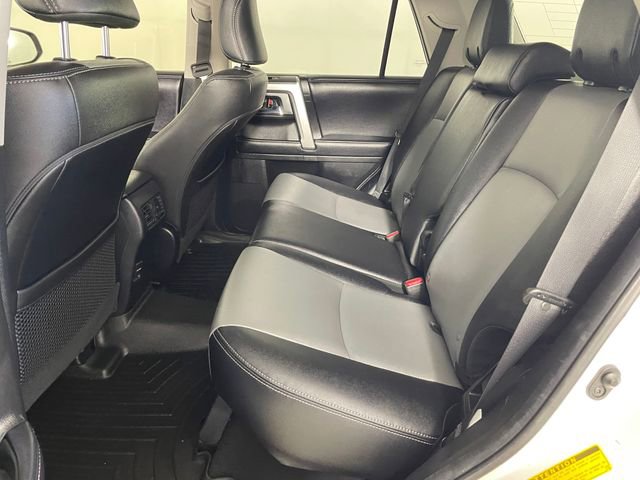 Used 2019 Toyota 4Runner SR5 Premium AWD/4WD image 17
