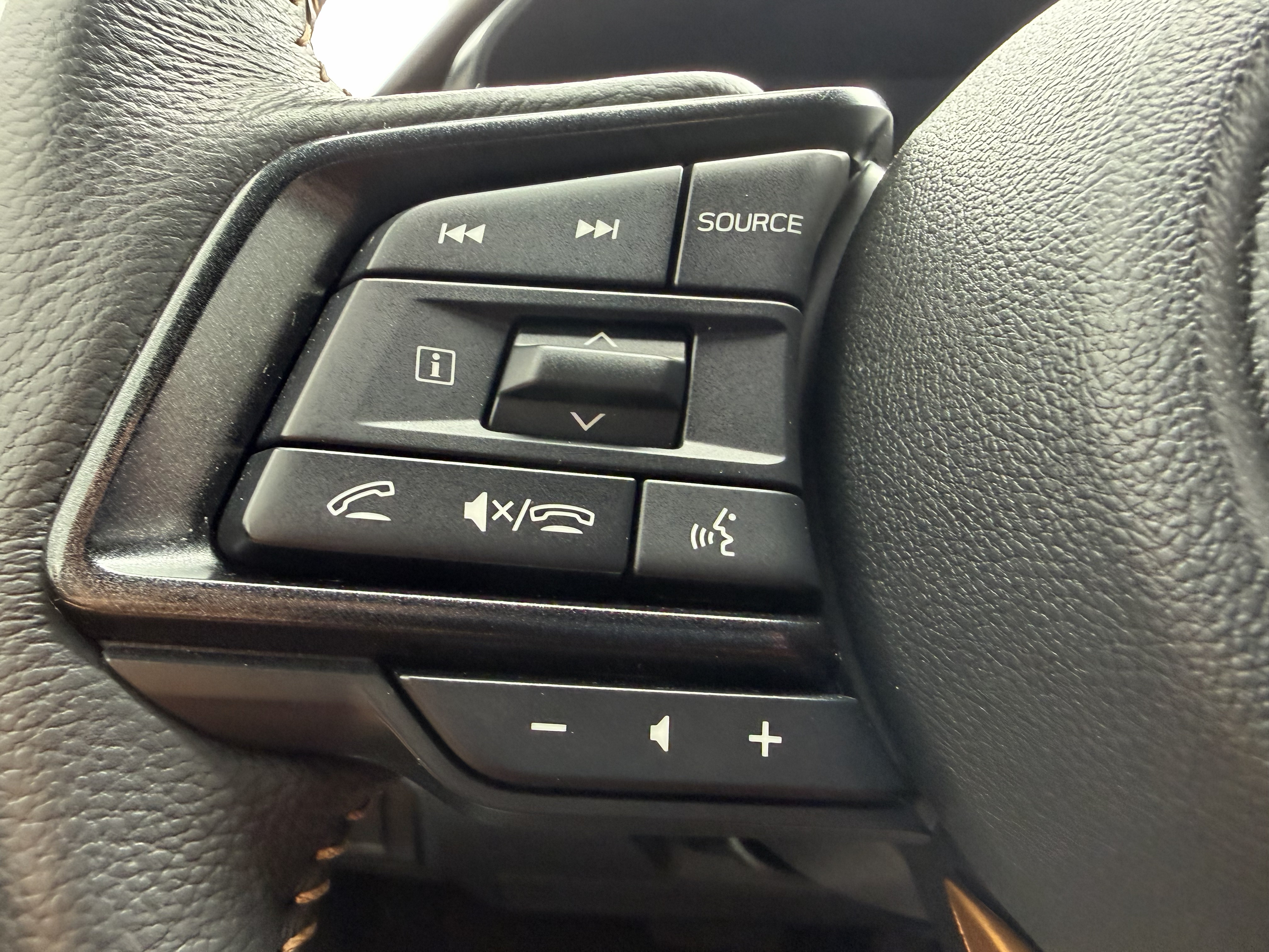 Used 2025 Subaru Outback Wilderness AWD/4WD image 24