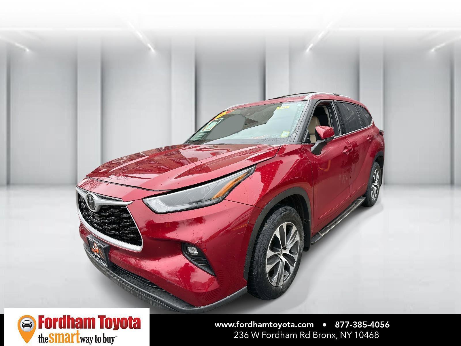 Used 2022 Toyota Highlander XLE image 7