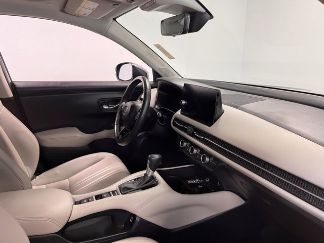 Used 2025 Honda HR-V EX-L image 11