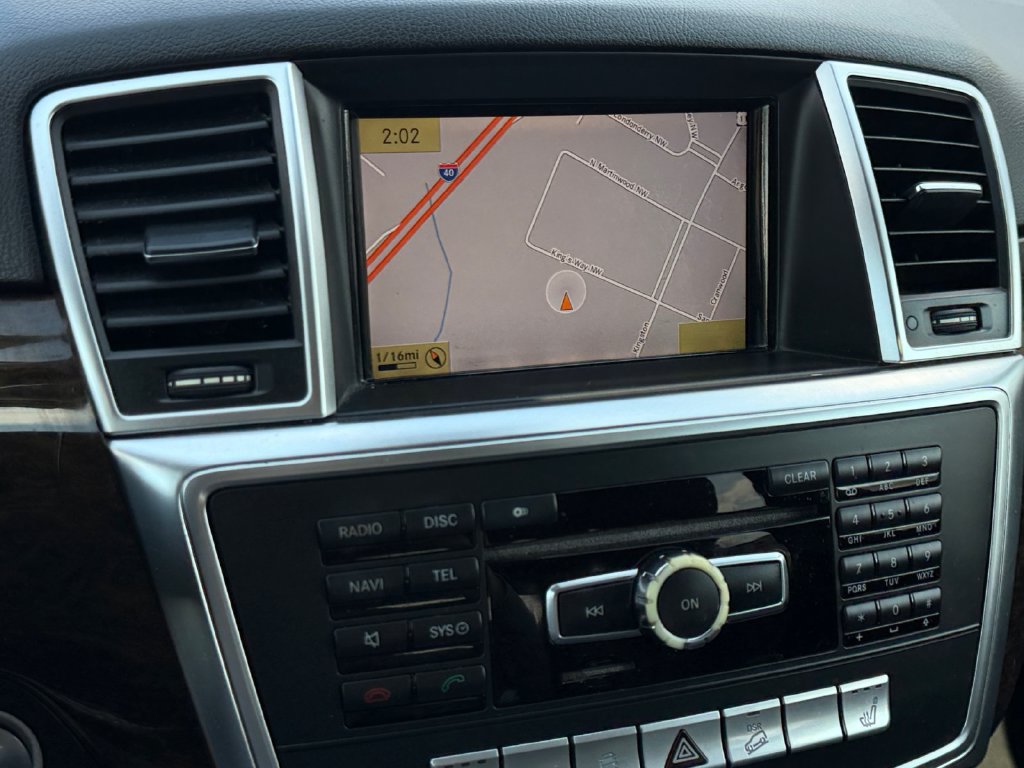 Used 2012 Mercedes-Benz ML 350 4MATIC image 26