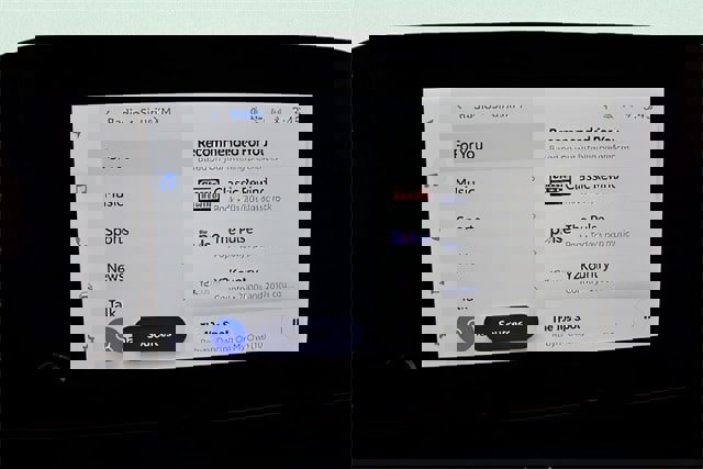 Used 2025 Toyota Camry image 28