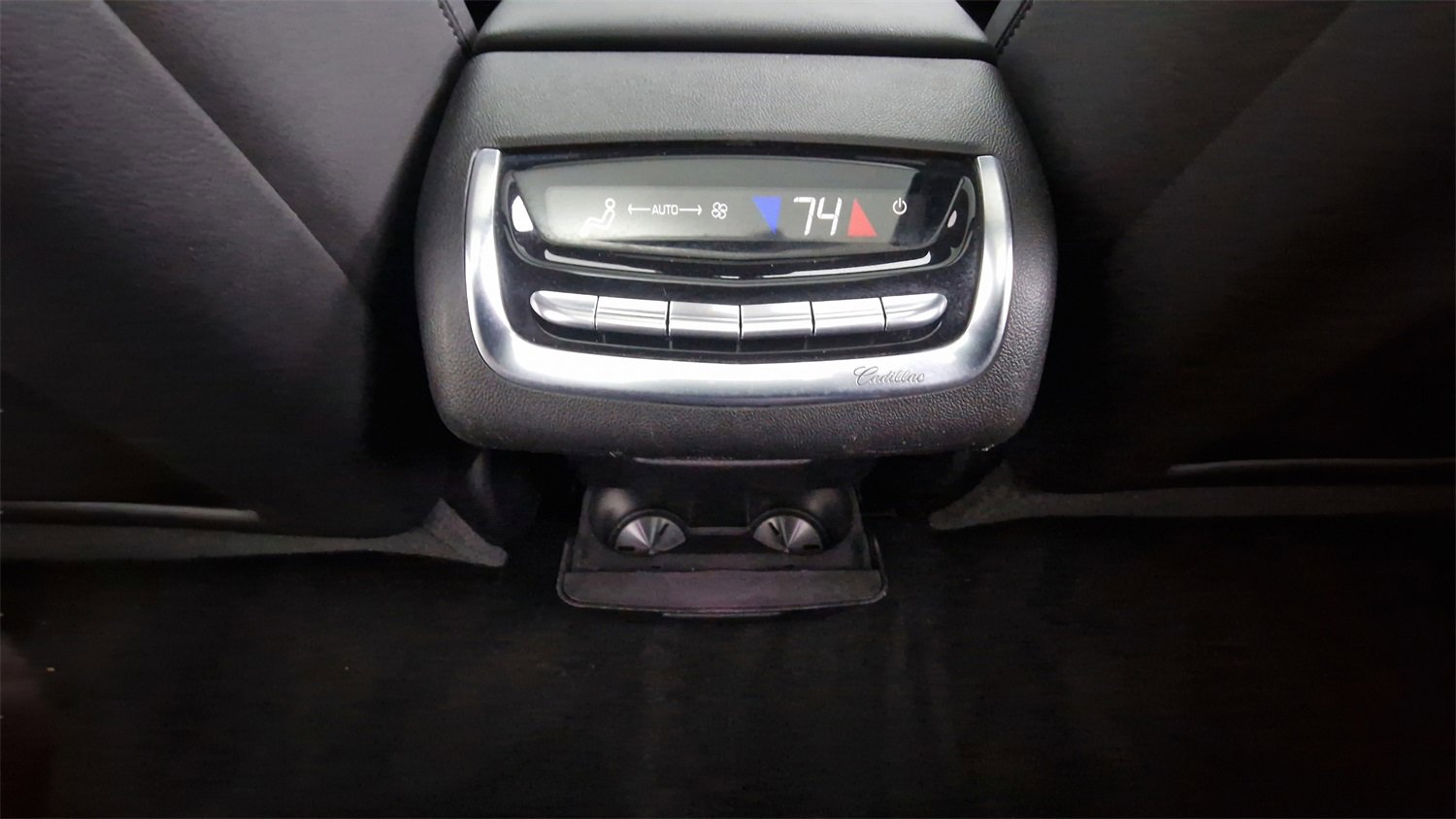 Used 2020 Cadillac XT6 Premium Luxury image 27