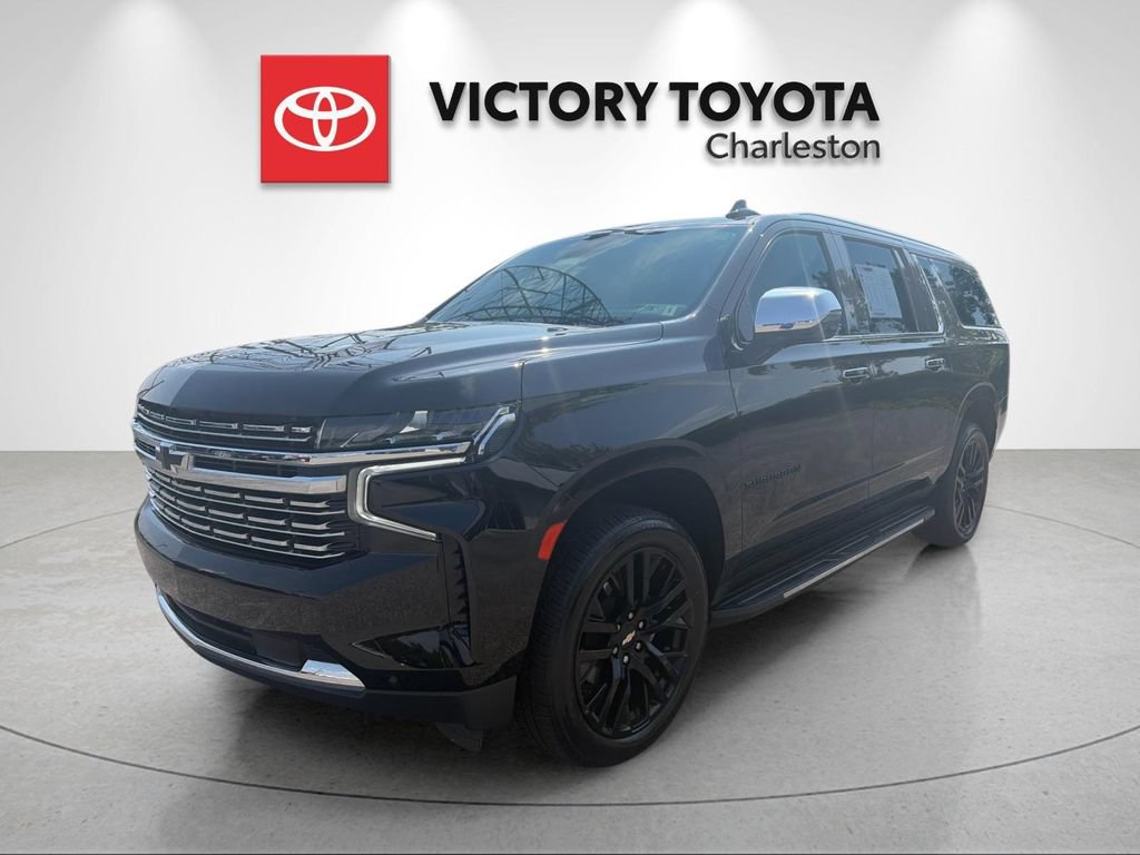 Used 2024 Chevrolet Suburban Premier w/ Premium Package AWD/4WD image 1