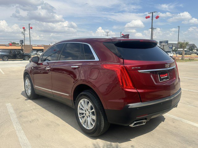 Used 2017 Cadillac XT5 FWD image 9