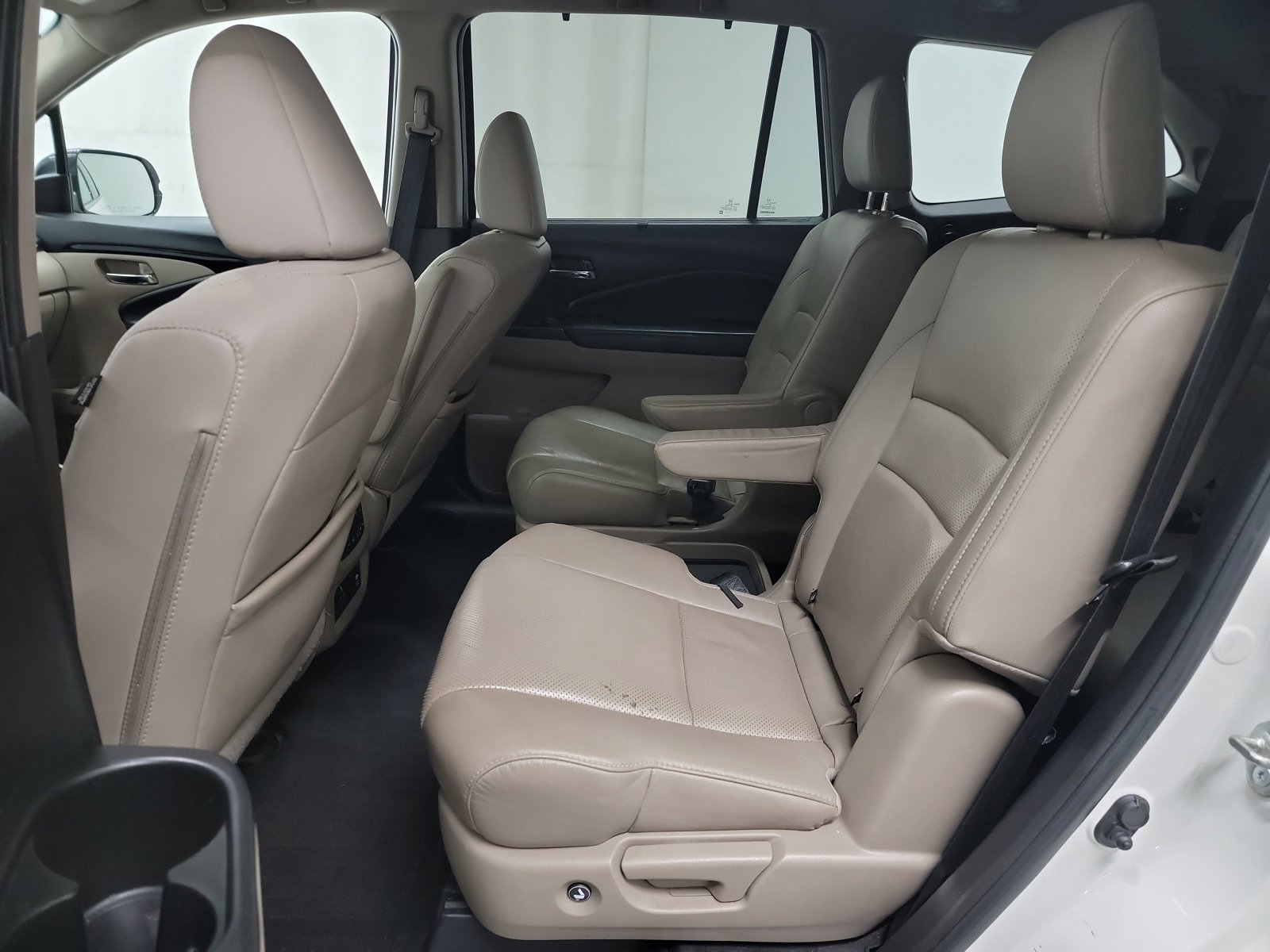 Used 2019 Honda Pilot Elite image 28