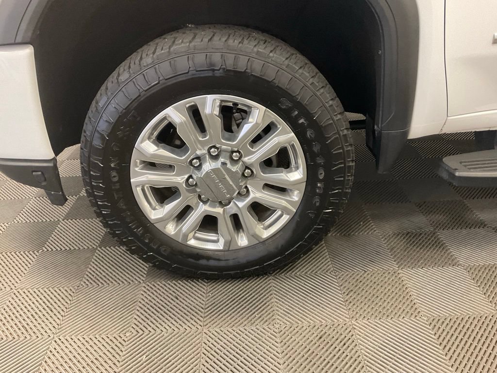 Used 2022 GMC Sierra 3500 Denali AWD/4WD image 18