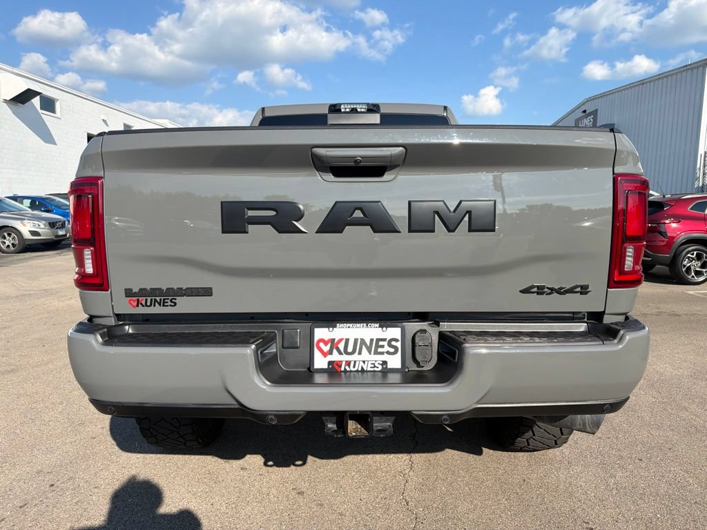 Used 2025 RAM 2500 Laramie w/ Night Edition AWD/4WD image 6