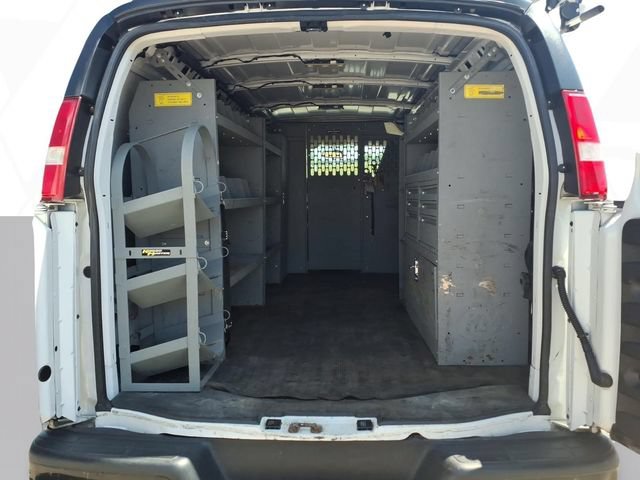 Used 2019 Chevrolet Express 2500 w/ Driver Convenience Package RWD image 20