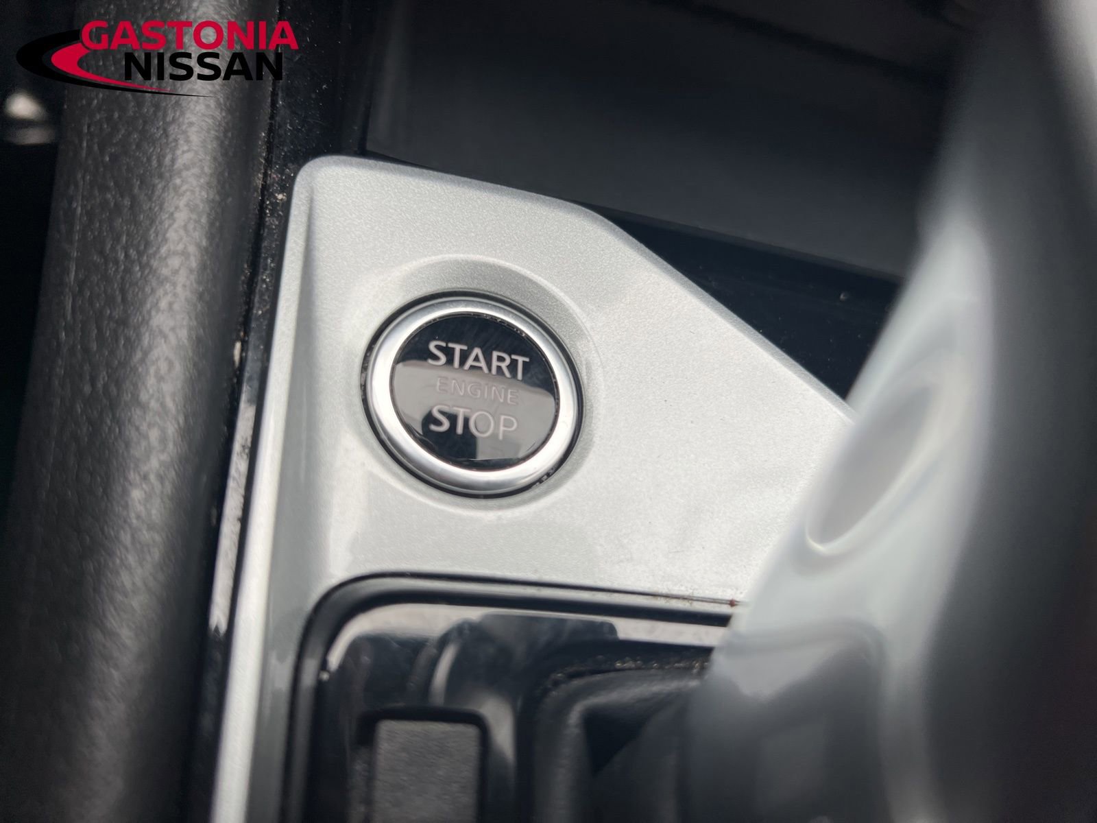 Used 2024 Nissan Altima 2.5 SV image 41