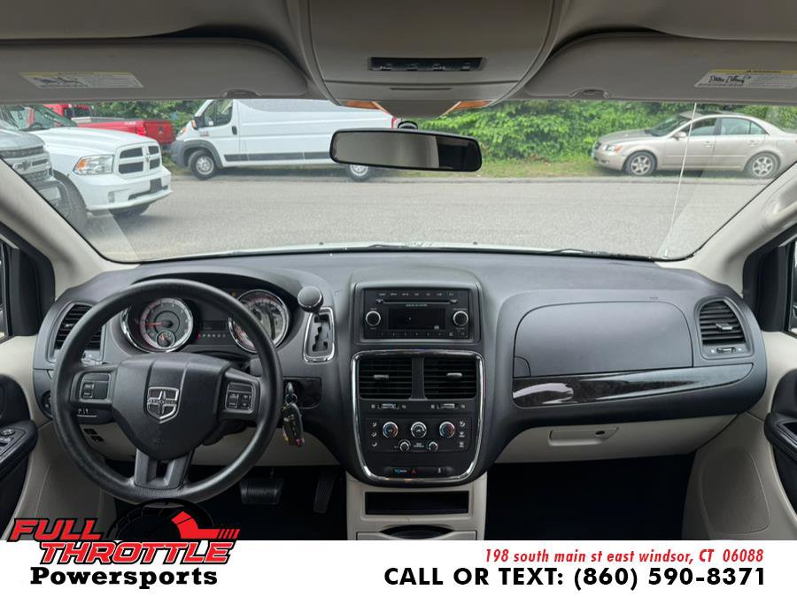 Used 2012 Dodge Grand Caravan SXT image 23