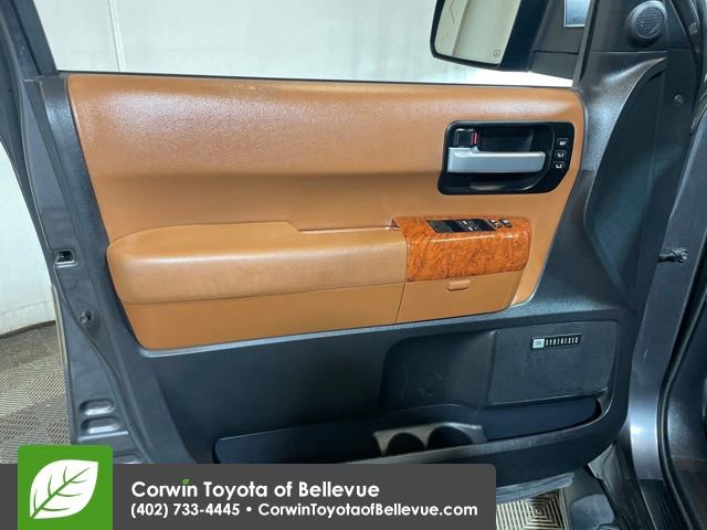 Used 2018 Toyota Sequoia Platinum image 10