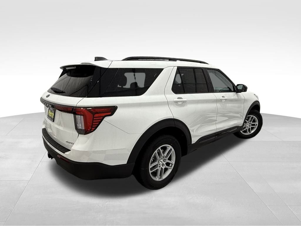 New 2026 Ford Explorer Active image 6