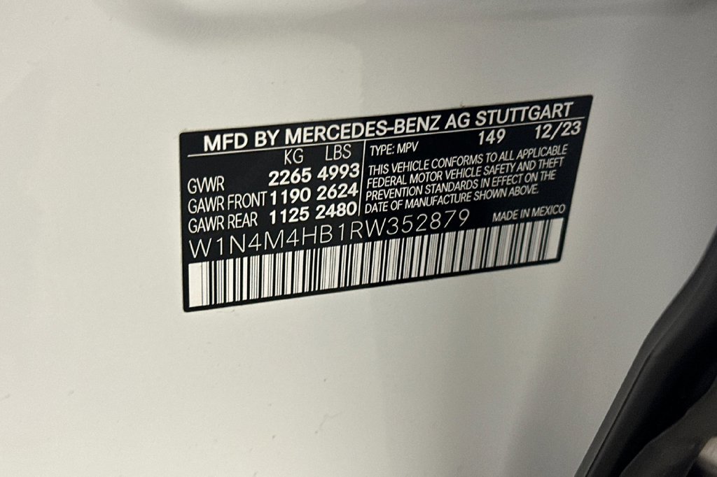 Certified 2024 Mercedes-Benz GLB 250 4MATIC image 35