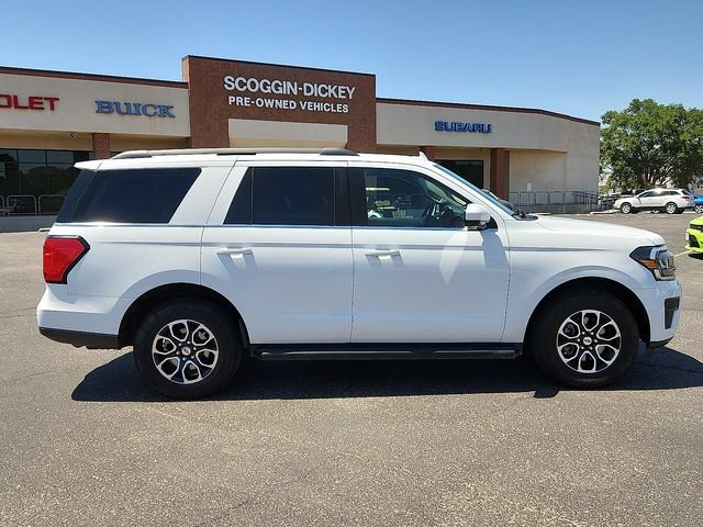 Used 2022 Ford Expedition XLT RWD image 5