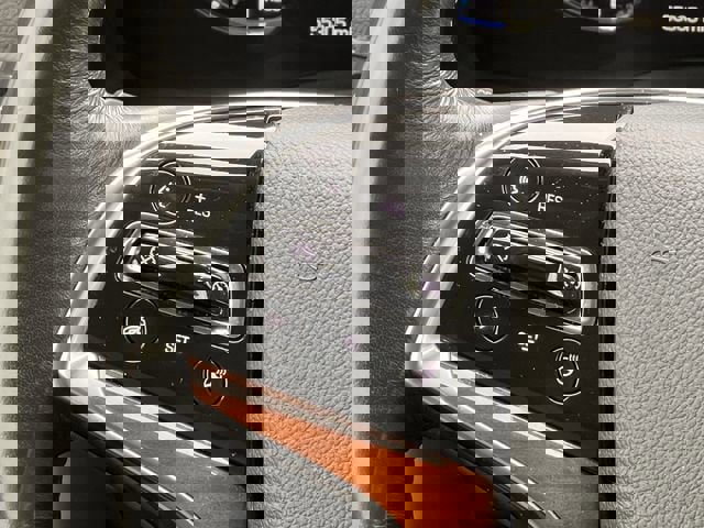 Used 2020 Cadillac Escalade 2WD image 14