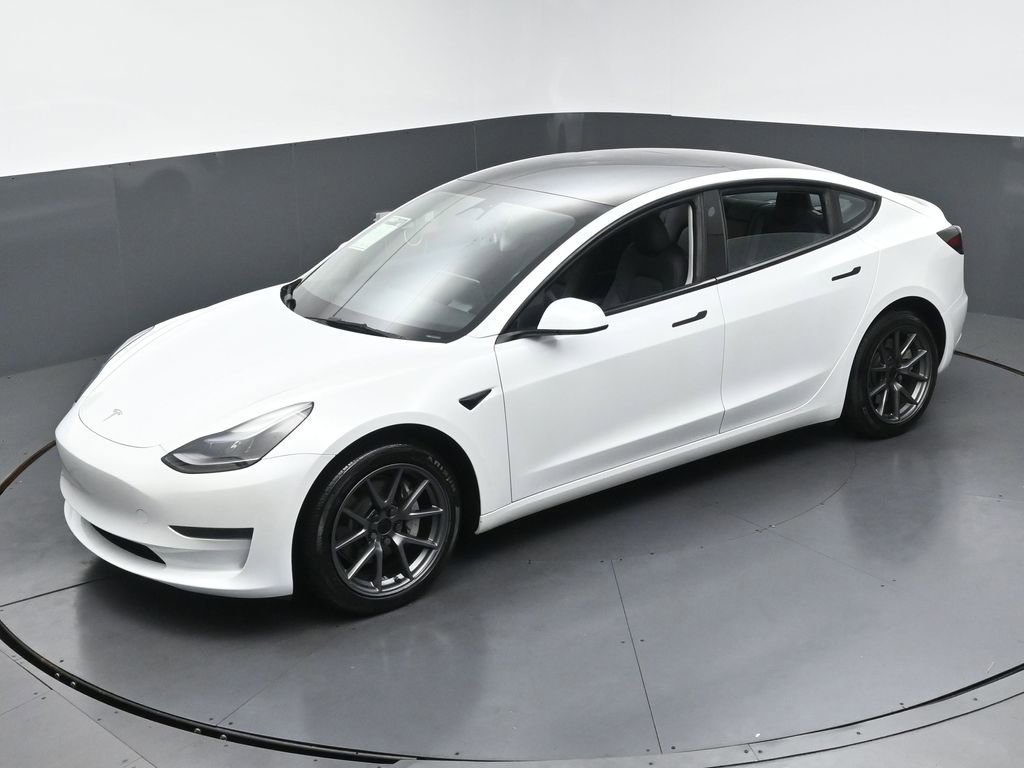 Used 2023 Tesla Model 3 Standard Range RWD image 40