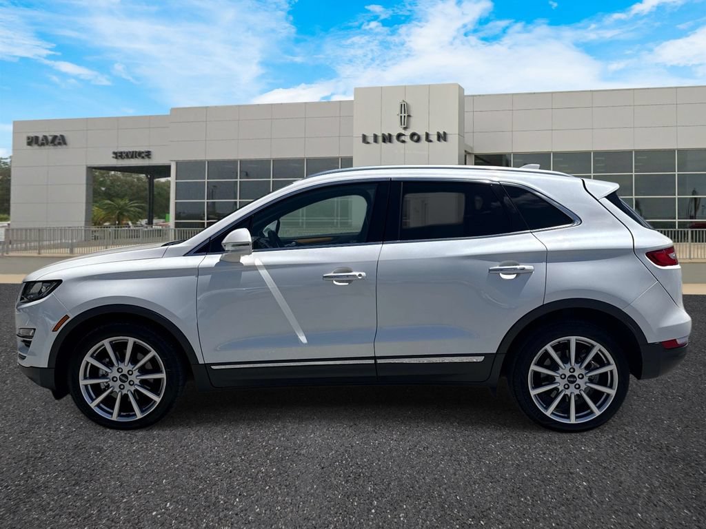 Used 2019 Lincoln MKC Reserve FWD image 6