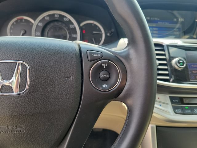Used 2015 Honda Accord EX-L image 17