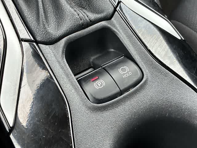 Used 2022 Toyota Corolla LE FWD image 37