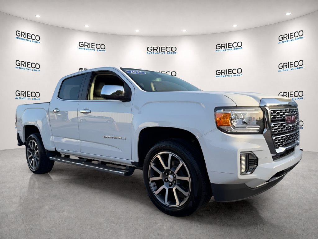 Used 2022 GMC Canyon Denali AWD/4WD image 1