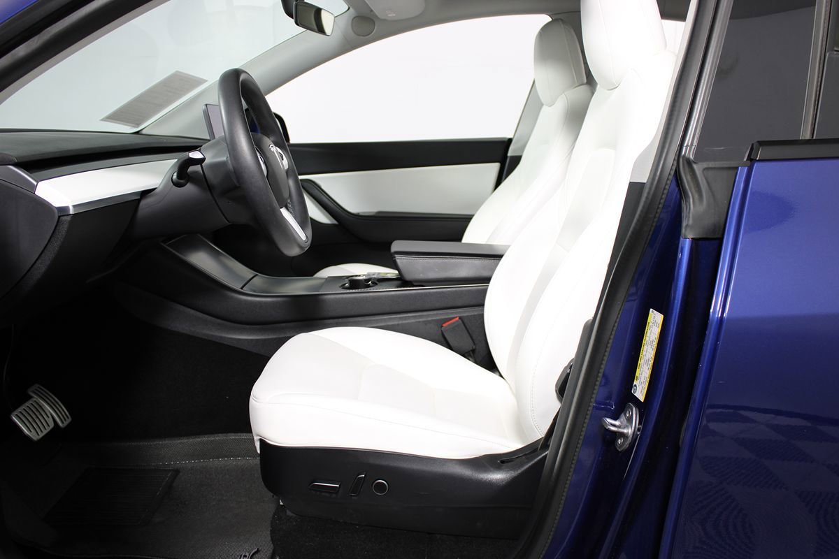 Used 2021 Tesla Model Y Performance AWD/4WD image 8