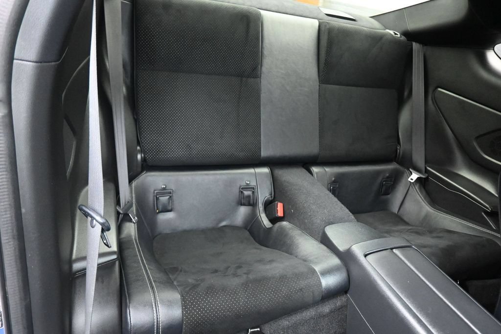 Used 2022 Toyota GR86 Premium RWD image 34