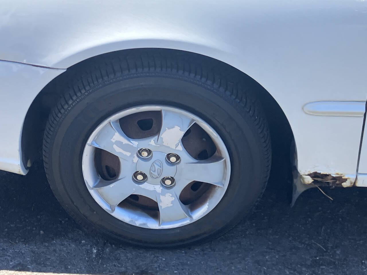 Used 2002 Hyundai Accent GS FWD image 14