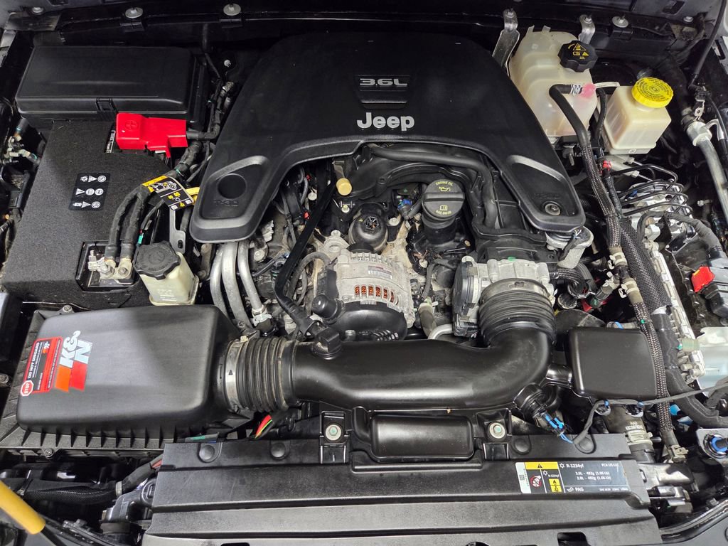 Certified 2020 Jeep Gladiator Overland image 22