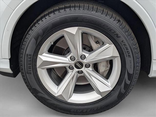 Certified 2023 Audi Q7 2.0T Premium w/ Convenience Package image 23