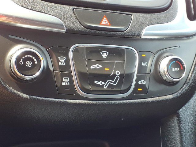 Used 2019 Chevrolet Equinox LT FWD image 21