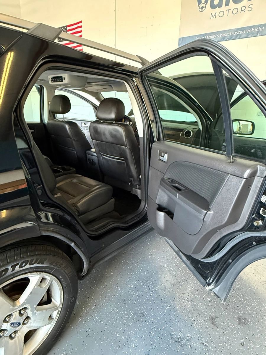 Used 2006 Ford Freestyle Limited image 23