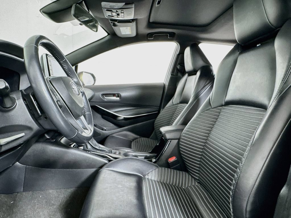 Used 2022 Toyota Corolla XSE w/ Carpet Mat Package (TMS) FWD image 10