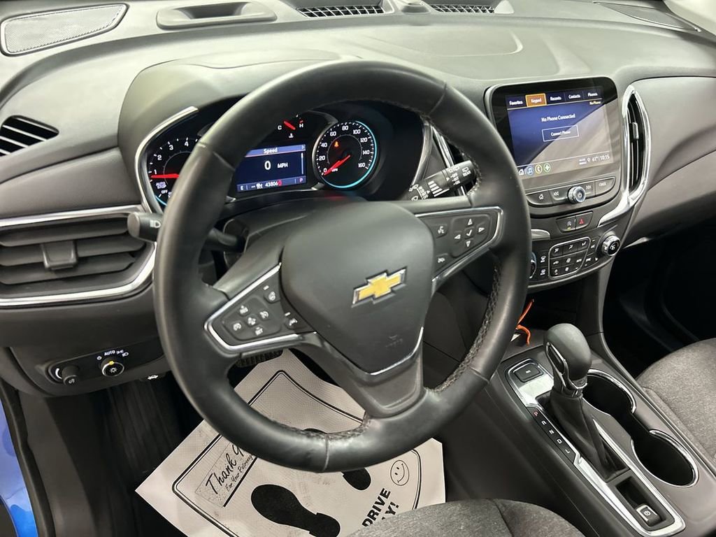 Used 2024 Chevrolet Equinox LT AWD/4WD image 4