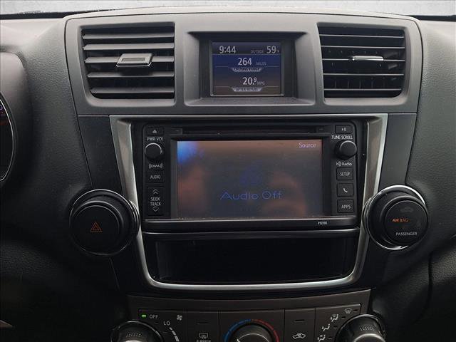 Used 2013 Toyota Highlander SE image 10