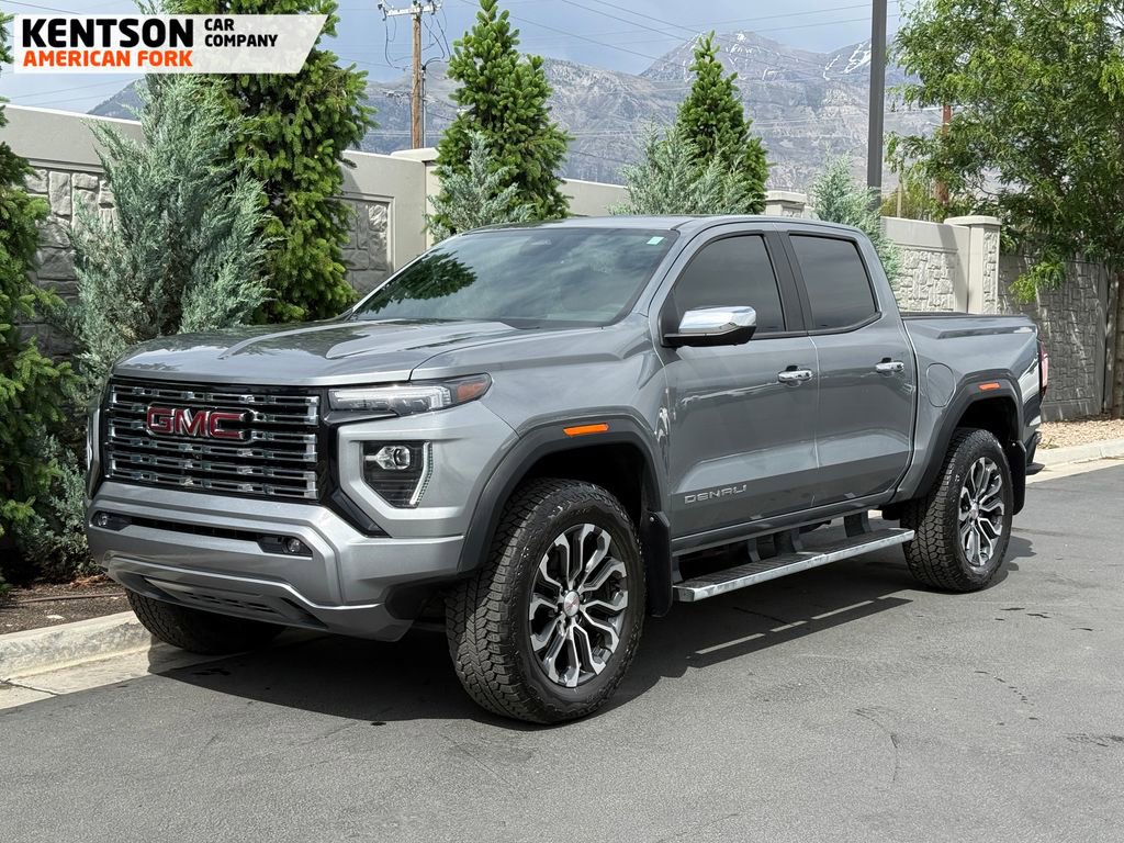 Used 2023 GMC Canyon Denali AWD/4WD image 2